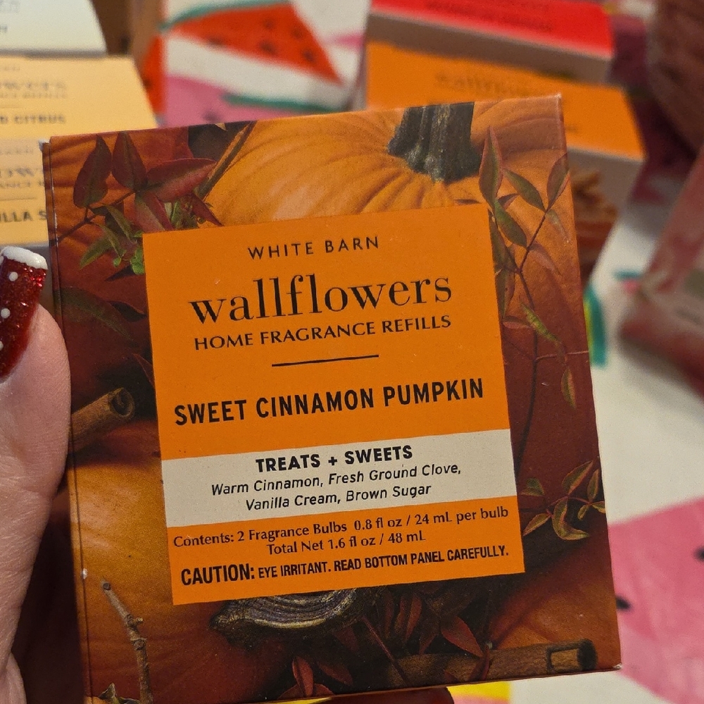 Nwt White Barn Sweet Cinnamon Pumpkin Wallflowers Refill - Orange and Brown